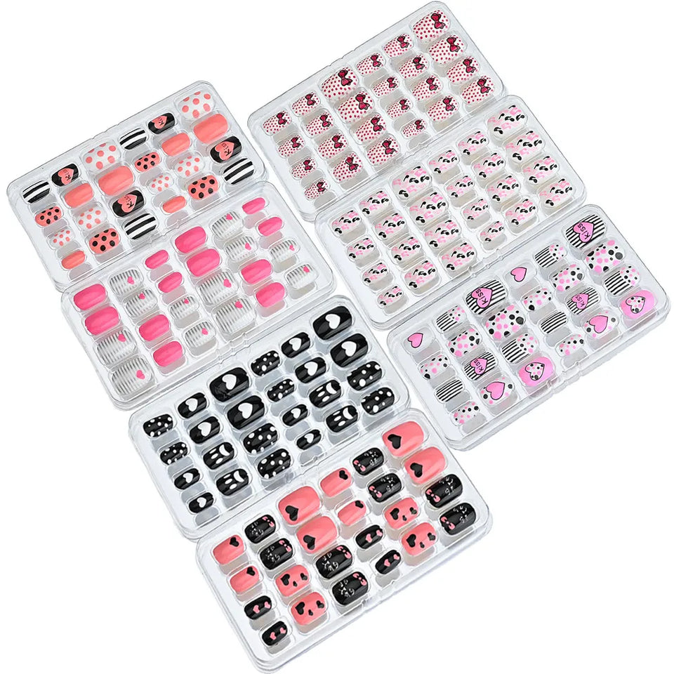 24 Pcs/box Children Cartoon Nail Tips Colorful Artificial Fake Nails for Cute Kids Girls Full Cover Short False Nail Art Kits*