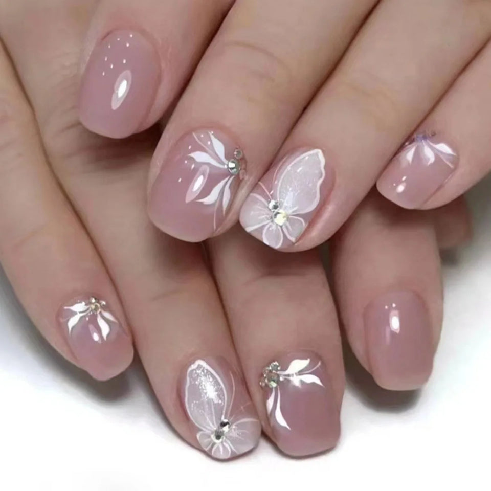 24Pcs Short Square Head Press on Fake Nails Black Polka Dot Design False Nails Simple Wearable Artificial Full Cover Nails Tips