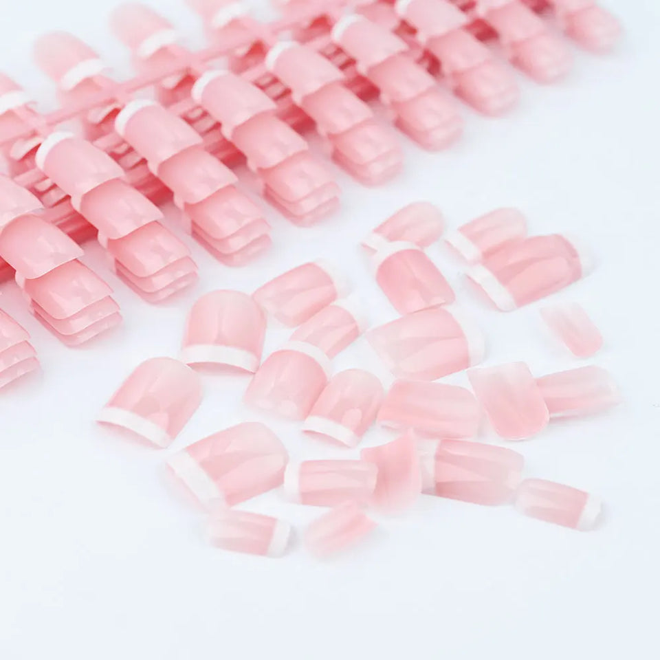120pcs French Tip Press-On Nails Set Glossy Nude & White Short Square Acrylic Fake Nails Full Cover Brightening Fingernails Tips