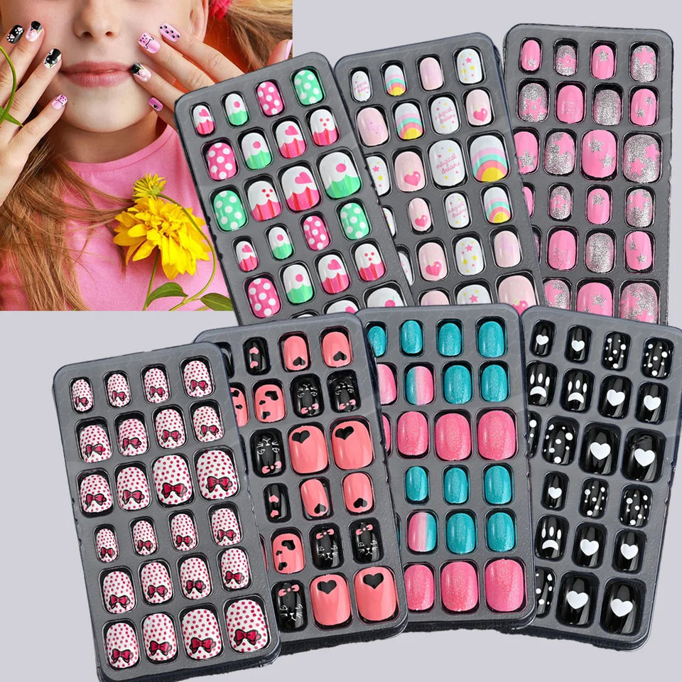 24 Pcs/box Children Cartoon Nail Tips Colorful Artificial Fake Nails for Cute Kids Girls Full Cover Short False Nail Art Kits*